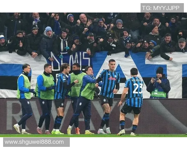 中超热战：拜仁大胜切尔西四球逆转引发转会风波