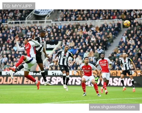 中超精彩对决阿森纳与皇马激战成和补时进球引发全场狂欢