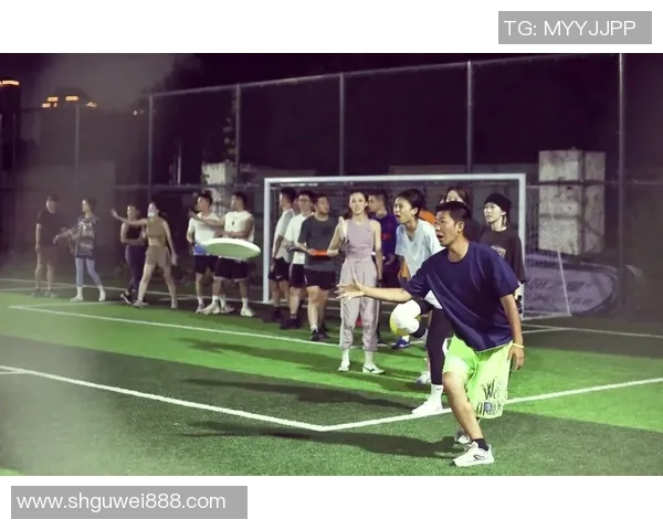 重庆飞盘队的耐力变革引发热议探索飞盘运动的未来发展与挑战