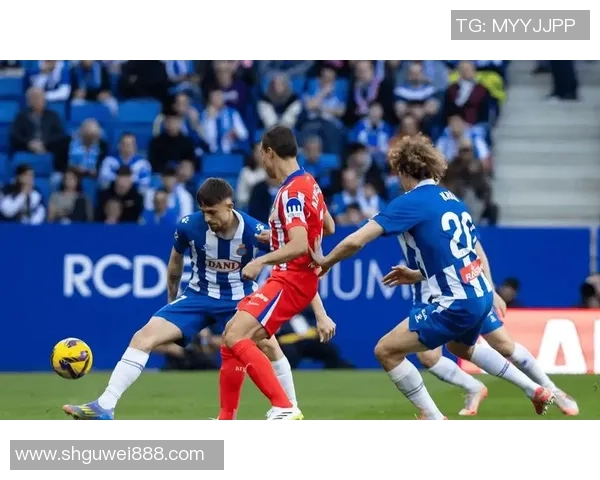 西甲焦点战平皇马与马竞互交白卷帽子戏法引发转会热议