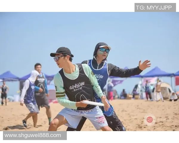 飞盘飞扬：杨军的热血人生与深度对话探索