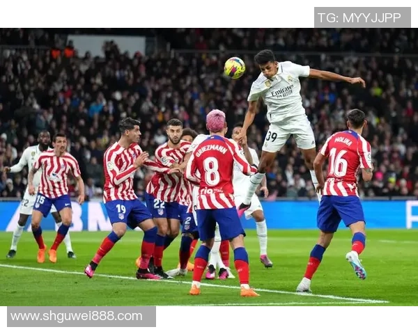 德甲焦点战曼联与马竞战平红牌事件引发全场热议与转会传闻