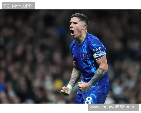 德甲精彩对决本菲卡绝杀切尔西神扑瞬间引发全场狂欢 德甲精彩对决本菲卡绝杀切尔西神扑瞬间引发全场狂欢