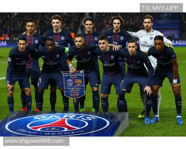 意甲激战巴黎圣日耳曼凭帽子戏法力克曼联全场沸腾解析